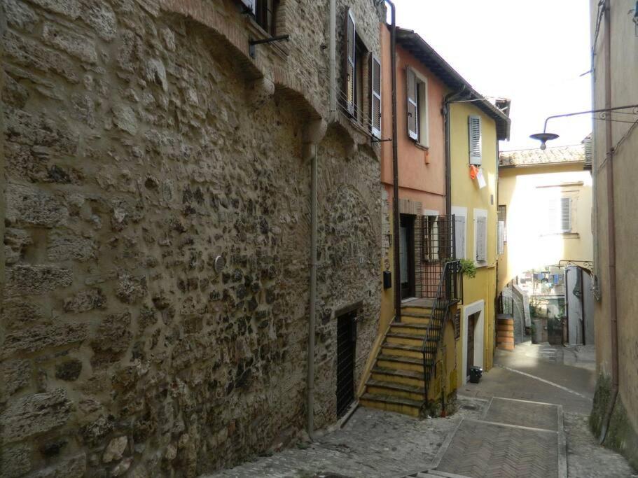 Casa Dell'Oliveto "Parcheggio Gratuito" Lejlighed Narni Eksteriør billede